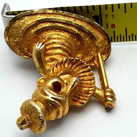 Manselle Vtg Goldtone King Poseidon Brooch Pin Red Gemstone Gift - Picture 6 of 12